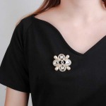 2026年2月3日入荷新品Chanelブローチギフト/誕生日/記念品/アクセサリーxin工場