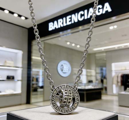 2026年2月3日入荷新品Balenciagaネックレスギフ...