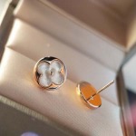2026年2月3日入荷新品ルイヴィトンピアスギフト/誕生日/記念品/アクセサリーxin工場
