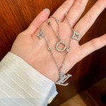 2026年2月3日入荷新品ルイヴィトンネックレスギフト/誕生日/記念品/アクセサリーxin工場