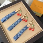 2026年2月3日入荷新品ルイヴィトン キーホルダー ギフト/誕生日/記念品/アクセサリーxin工場