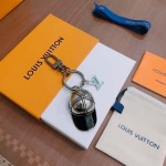 2026年2月3日入荷新品ルイヴィトン キーホルダー ギフト/誕生日/記念品/アクセサリーxin工場