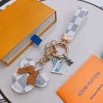 2026年2月3日入荷新品ルイヴィトン キーホルダー ギフト/誕生日/記念品/アクセサリーxin工場