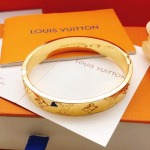 2026年2月3日入荷新品ルイヴィトン腕輪/ブレスレットギフト/誕生日/記念品/アクセサリーxin工場
