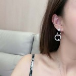 2026年2月3日入荷新品カルティエピアスギフト/誕生日/記念品/アクセサリーxin工場