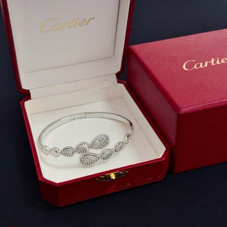 2026年2月3日入荷新品カルティエ腕輪/ブレスレットギフト...