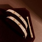 2026年2月3日入荷新品カルティエ腕輪/ブレスレットギフト/誕生日/記念品/アクセサリーxin工場