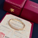 2026年2月3日入荷新品カルティエ腕輪/ブレスレットギフト/誕生日/記念品/アクセサリーxin工場