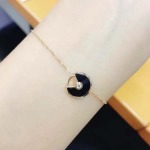 2026年2月3日入荷新品カルティエブレスレットギフト/誕生日/記念品/アクセサリーxin工場