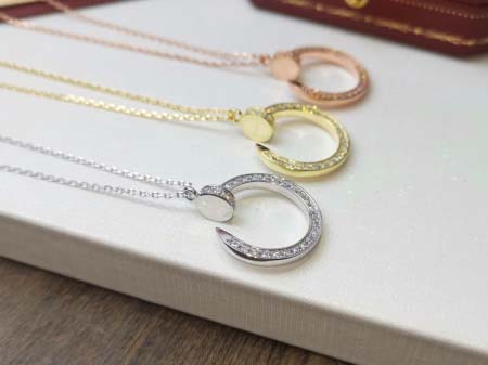 2026年2月3日入荷新品カルティエネックレスギフト/誕生日...