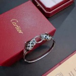 2026年2月3日入荷新品カルティエブレスレットギフト/誕生日/記念品/アクセサリーxin工場