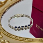 2026年2月3日入荷新品カルティエブレスレットギフト/誕生日/記念品/アクセサリーxin工場