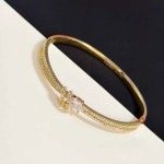 2026年2月3日入荷新品カルティエ腕輪/ブレスレットギフト/誕生日/記念品/アクセサリーxin工場