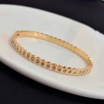 2026年2月4日入荷新品Cartier腕輪/ブレスレットギフト/誕生日/記念品/アクセサリーxin工場