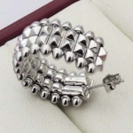 2026年2月4日入荷新品Cartierピアスギフト/誕生日/記念品/アクセサリーxin工場