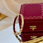 2026年2月4日入荷新品Cartier腕輪/ブレスレットギフト/誕生日/記念品/アクセサリーxin工場