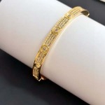 2026年2月4日入荷新品Cartier腕輪/ブレスレットギフト/誕生日/記念品/アクセサリーxin工場