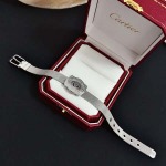 2026年2月4日入荷新品Cartierブレスレットギフト/誕生日/記念品/アクセサリーxin工場