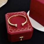 2026年2月4日入荷新品Cartier腕輪/ブレスレットギフト/誕生日/記念品/アクセサリーxin工場