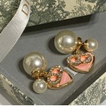 2026年2月5日入荷新品Diorピアスギフト/誕生日/記念品/アクセサリーxin工場