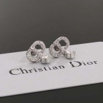 2026年2月5日入荷新品Diorピアスギフト/誕生日/記念品/アクセサリーxin工場