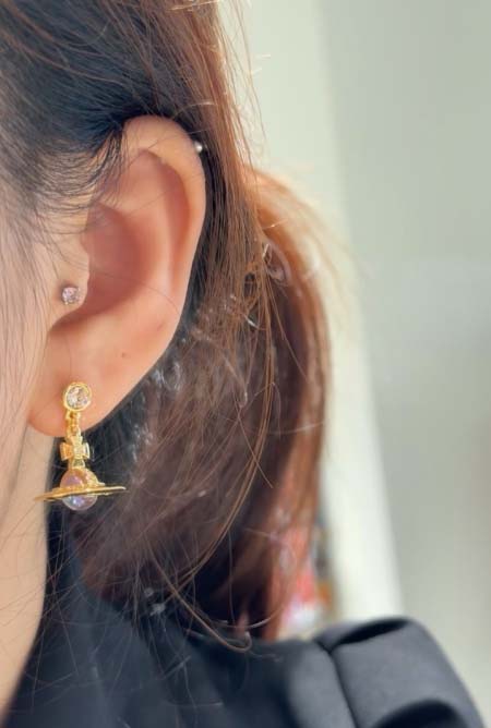 2026年2月5日入荷新品Vivienneピアスギフト/誕生...