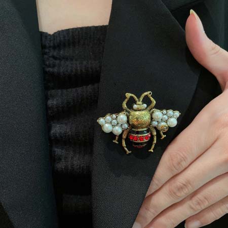 2026年2月5日入荷新品Gucciブローチギフト/誕生日/...