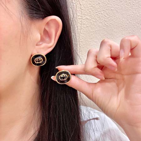 2026年2月5日入荷新品Gucciピアスギフト/誕生日/記...