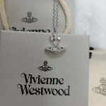 2026年2月5日入荷新品Vivienneネックレスギフト/誕生日/記念品/アクセサリーxin工場