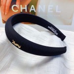 2026年2月5日入荷新品miumiuカチューシャギフト/誕生日/記念品/アクセサリーxin工場