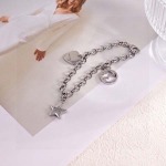 2026年2月5日入荷新品Gucci ネックレスギフト/誕生日/記念品/アクセサリーxin工場