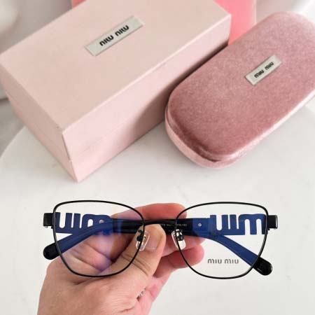 2026年2月19日新品MIU MIU原版復刻サングラスギフ...