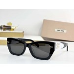 2026年2月19日新品MIU MIU原版復刻サングラスギフト/誕生日/記念品/アクセサリーXY工場