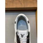 2026年2月21日入荷新作Louis Vuitton靴/スニーカー人気商品★/誕生日プレゼント/流行/高品質/JY工場