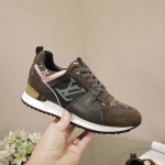 2026年2月21日入荷新作Louis Vuitton靴/スニーカー人気商品★/誕生日プレゼント/流行/高品質/JY工場