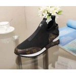 2026年2月21日入荷新作Louis Vuitton靴/スニーカー人気商品★/誕生日プレゼント/流行/高品質/JY工場