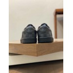 2026年2月21日入荷新作Louis Vuitton靴/スニーカー人気商品★/誕生日プレゼント/流行/高品質/JY工場