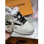 2026年2月21日入荷新作Louis Vuitton靴/スニーカー人気商品★/誕生日プレゼント/流行/高品質/JY工場