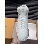 2026年2月21日入荷新作Louis Vuitton靴/スニーカー人気商品★/誕生日プレゼント/流行/高品質/JY工場