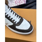 2026年2月21日入荷新作Louis Vuitton靴/スニーカー人気商品★/誕生日プレゼント/流行/高品質/JY工場