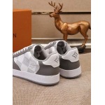 2026年2月21日入荷新作Louis Vuitton靴/スニーカー人気商品★/誕生日プレゼント/流行/高品質/JY工場