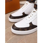 2026年2月21日入荷新作Louis Vuitton靴/スニーカー人気商品★/誕生日プレゼント/流行/高品質/JY工場