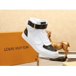 2026年2月21日入荷新作Louis Vuitton靴/スニーカー人気商品★/誕生日プレゼント/流行/高品質/JY工場