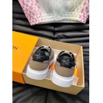 2026年2月21日入荷新作Louis Vuitton靴/スニーカー人気商品★/誕生日プレゼント/流行/高品質/JY工場