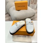 2026年2月21日入荷新作Louis Vuitton女性靴人気商品★/誕生日プレゼント/流行/高品質/JY工場Size:35-42