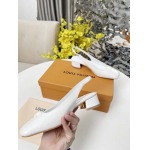 2026年2月21日入荷新作Louis Vuitton女性靴人気商品★/誕生日プレゼント/流行/高品質/JY工場Size:35-41