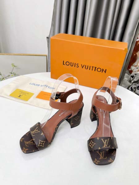 2026年2月21日入荷新作Louis Vuitton女性靴...