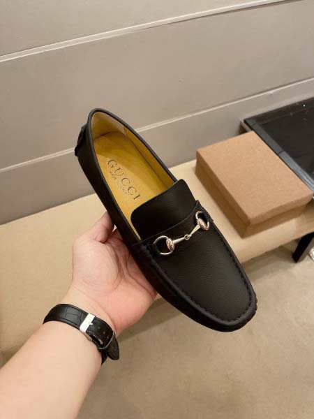 2026年2月25日入荷新作Gucci男性用靴人気商品★/誕...