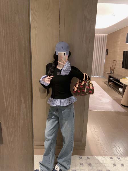 2026年3月6日入荷早春新作 Miumiuアンダーシャツファッション/誕生日プレゼント/贈り物 can工場