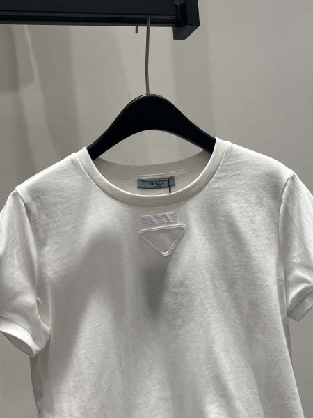 2026年3月6日入荷早春新作prada半袖 tシャツファッション/誕生日プレゼント/贈り物 can工場